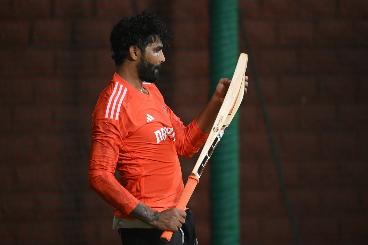 BCCI's tweet photo. 📸📸 Snippets from #TeamIndia's optional Training session ahead of their game against Afghanistan tomorrow in Delhi 🏟️👌👌

#CWC23 | #INDvAFG https://t.co/oCM5nWmTFm