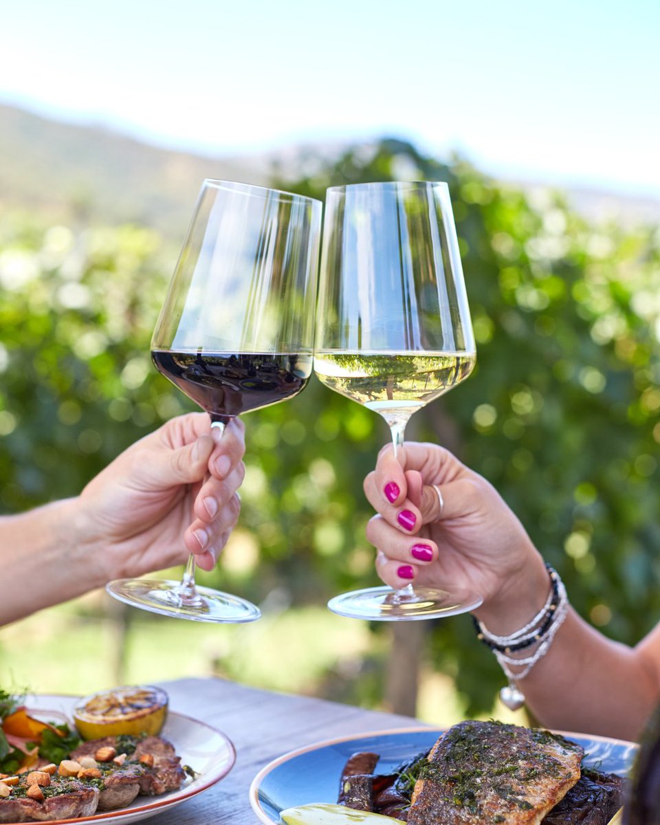 Fine wine, delicious food, and great company. When it all comes together - it's not just a meal, it's a masterpiece. 🍷