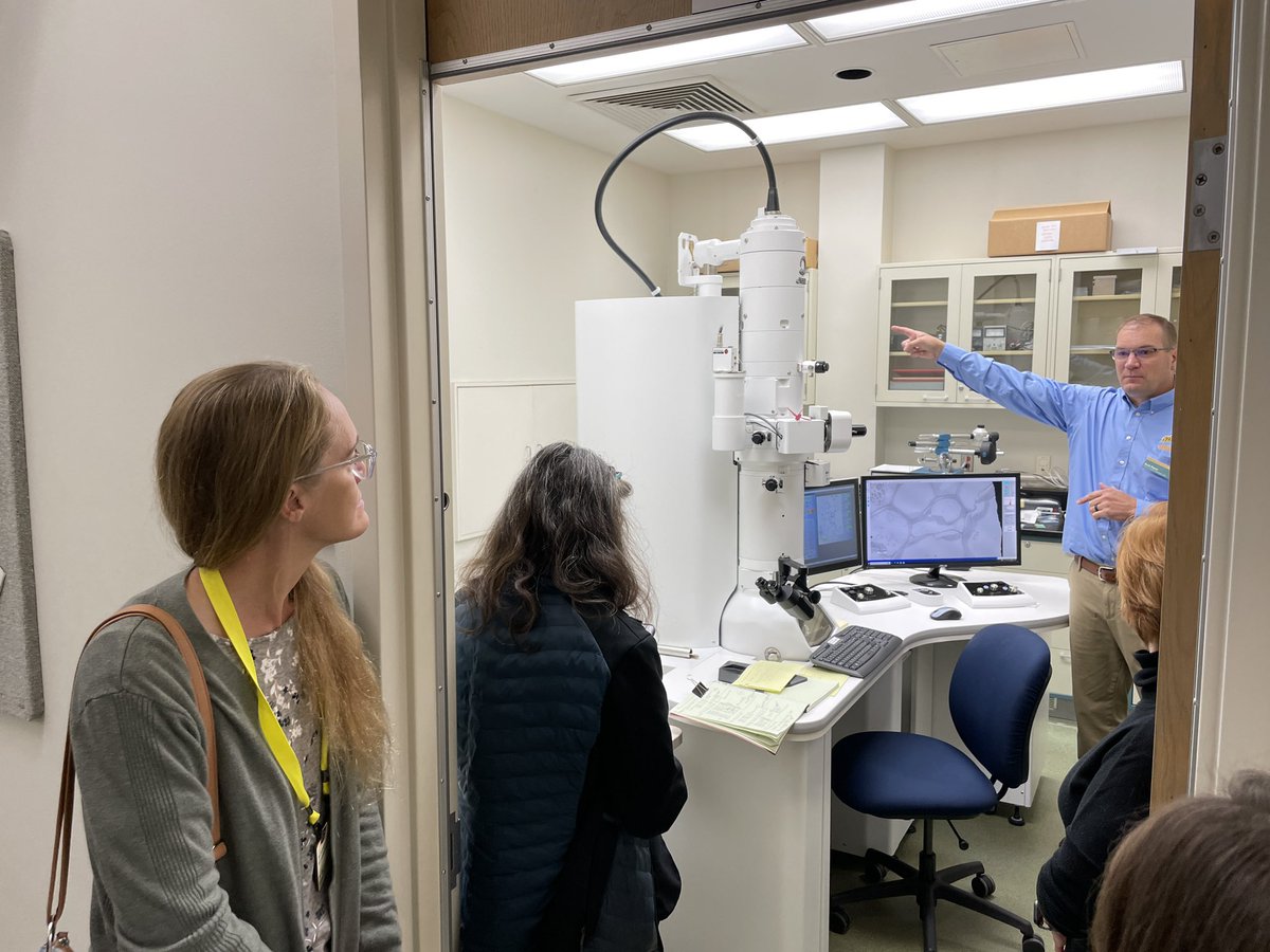 NativeLanguages's tweet photo. Great NDSU Innovation Tour yesterday, kudos to Cindy Graffeo from the @NDSUVPRCA for coming up with this idea for #CuriosityWeek and executing it to perfection! What a great showcase of our amazing facilities at @ndsu and @ndsurtp!
@emergingprairie @NDAgExpStation https://t.co/Mrpn39QIjq