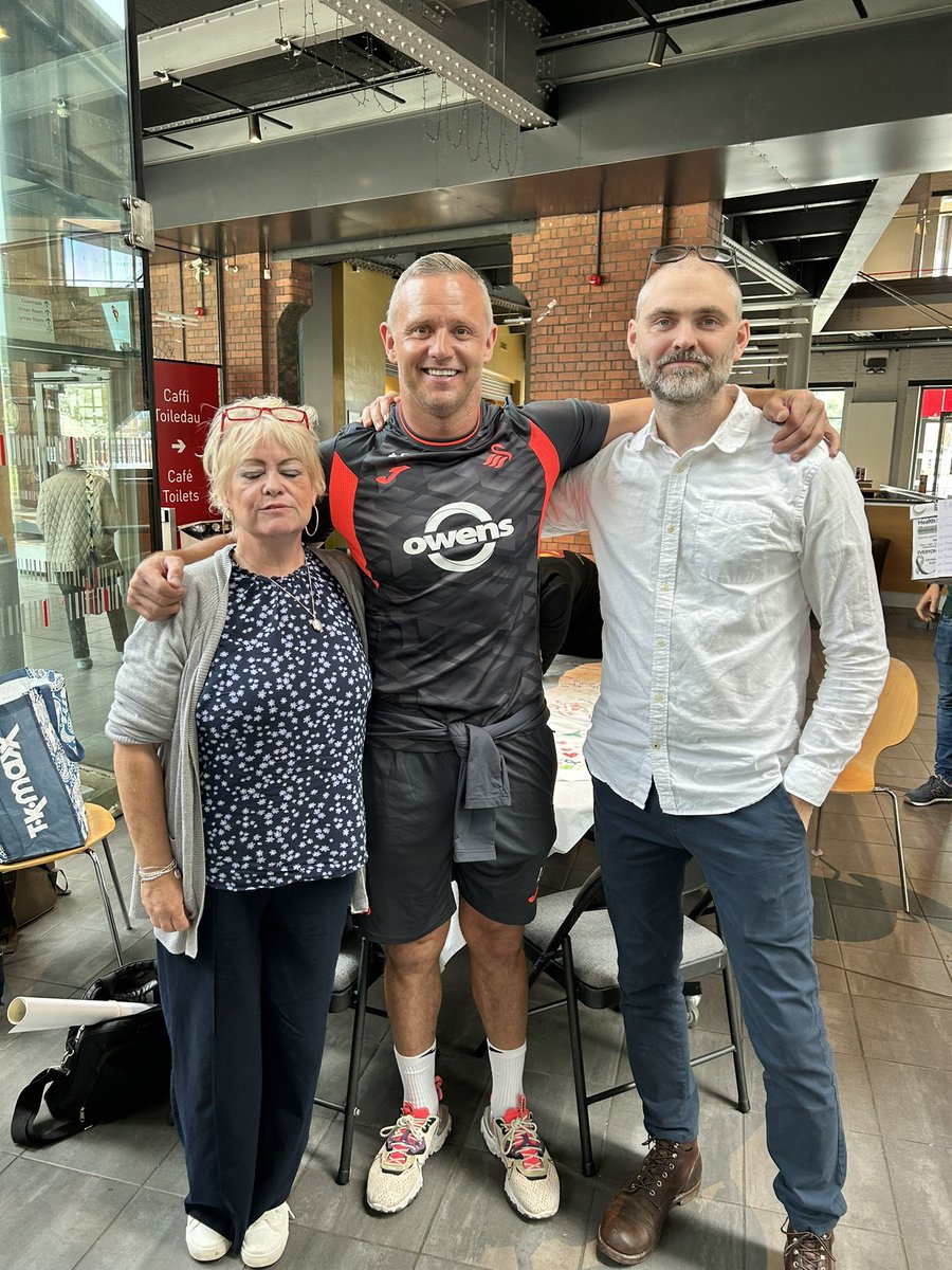 Aimee morgan tweet media