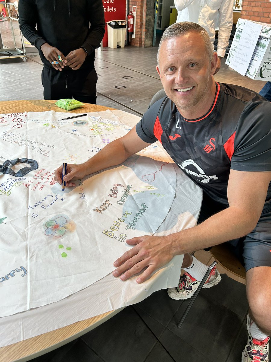 Aimee morgan tweet media