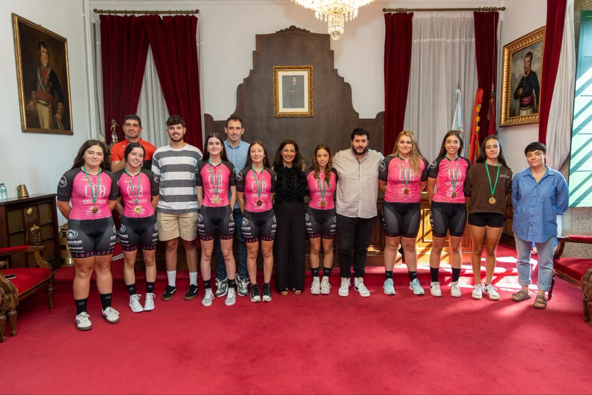 Concello de Betanzos (@ayuntbetanzos) on Twitter photo <a href="/CcBetanzos/">CC BETANZOS</a> 👉 A agrupación está conformada polas corredoras Andrea Prado, Lucía Ballester, Uxía Gómez, Sara Veiga, Laura Anes, Xiana Camiña e Lucía Torres, que brindaron numerosos éxitos e experiencias nesta tempada 2023.
🌟 Parabéns ao equipo! <a href="/CcBetanzos/">CC BETANZOS</a> 👉 A agrupación está conformada polas corredoras Andrea Prado, Lucía Ballester, Uxía Gómez, Sara Veiga, Laura Anes, Xiana Camiña e Lucía Torres, que brindaron numerosos éxitos e experiencias nesta tempada 2023.
🌟 Parabéns ao equipo!