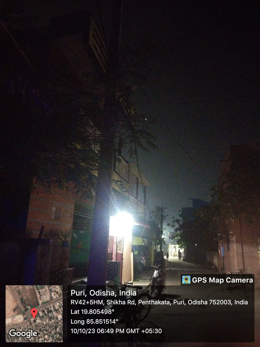 sksahoooo's tweet photo. ପେଣ୍ଠକଟା ପୁରୁଣା ସନ୍ତନା ହୋଟେଲ ଗଳି ରେ ଦୀର୍ଘ ଦିନ ଧରି street light ଜଳୁ ନାହିଁ। ଅନୁରୋଧ କରୁଛି କି ତୁରନ୍ତ ଏହାର ସମାଧାନ କରନ୍ତୁ। @Puri_Official @Puriulbeo @MoSarkar5T @OfficialTeamATA @MBismaya https://t.co/UMW3IcQeX4
