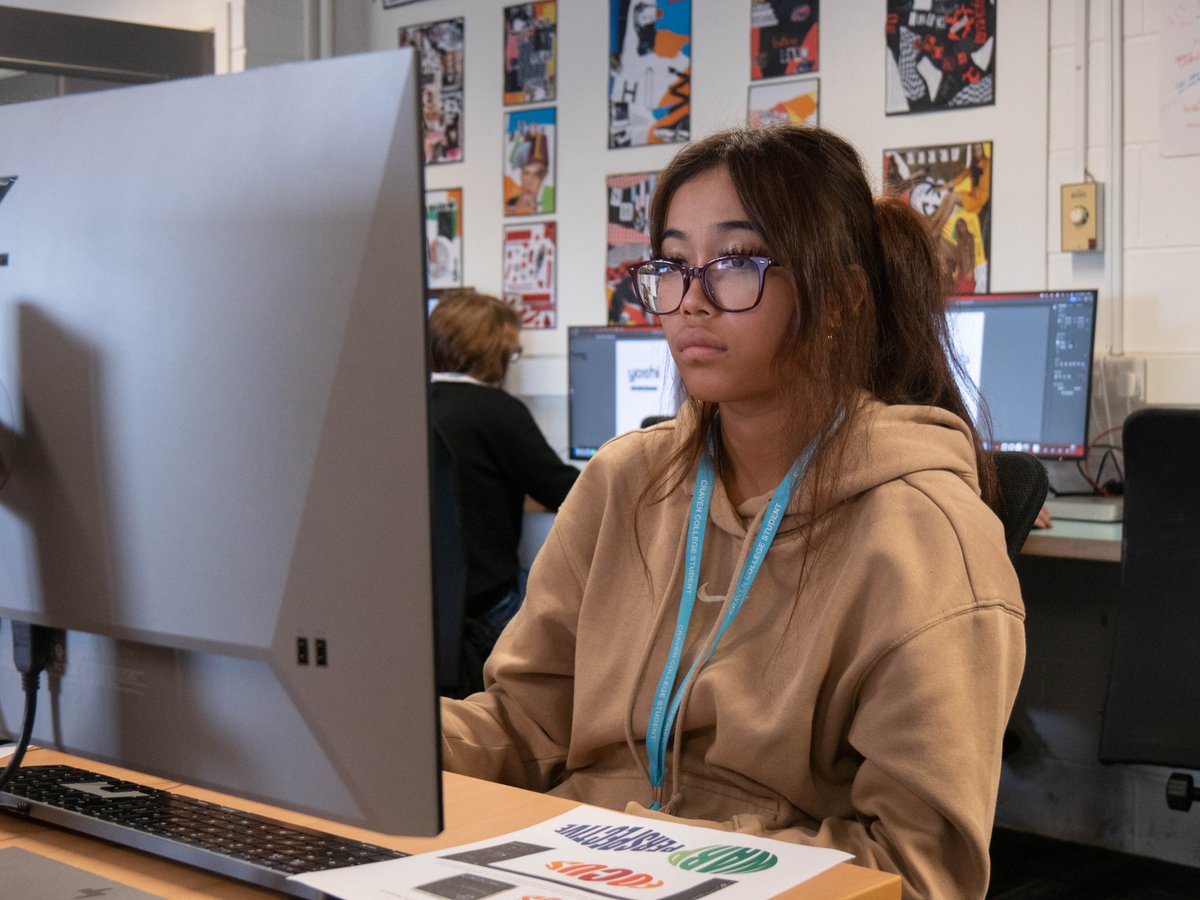 cravencollege's tweet photo. This #DigitalTuesday the Graphics Level 3 Year 1 students have been exploring creative typography and learning how to deconstruct type using Adobe Illustrator.

Graphics tutor, Joanne Pullen says: "Students are enjoying the process of experimenting with digital tools and techniques to create imaginative outcomes."

#CollegesWeek2023 #LoveOurCollegesWeek @irwinmitchell @AoC_info