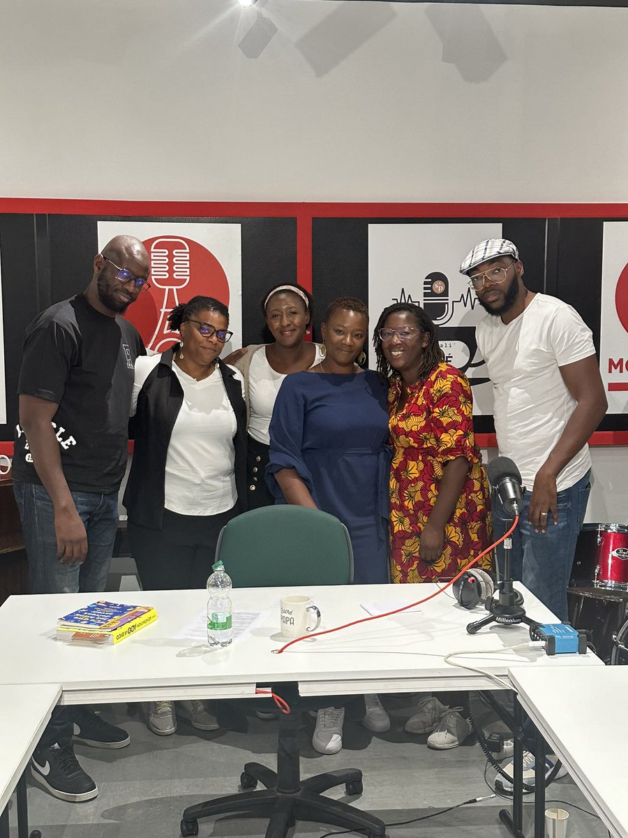 Mon Paris FM tweet media