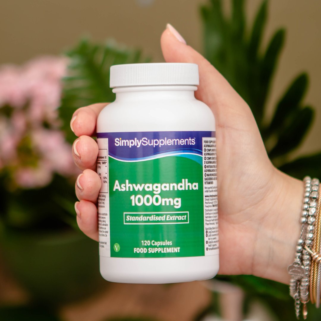 SimplySuppsES's tweet photo. 🌿 El bienestar y la importancia del autocuidado 🌿
Hoy, tomemos un momento para centrarnos en el bienestar y reconocer el potencial de los suplementos naturales como Ashwagandha 1000mg. 🧘‍♀️
enlace: https://t.co/xyj2gYtwTI 
#Autocuidado #ViajeDeBienestar #PoderDeAshwagandha https://t.co/pOioQknxGP