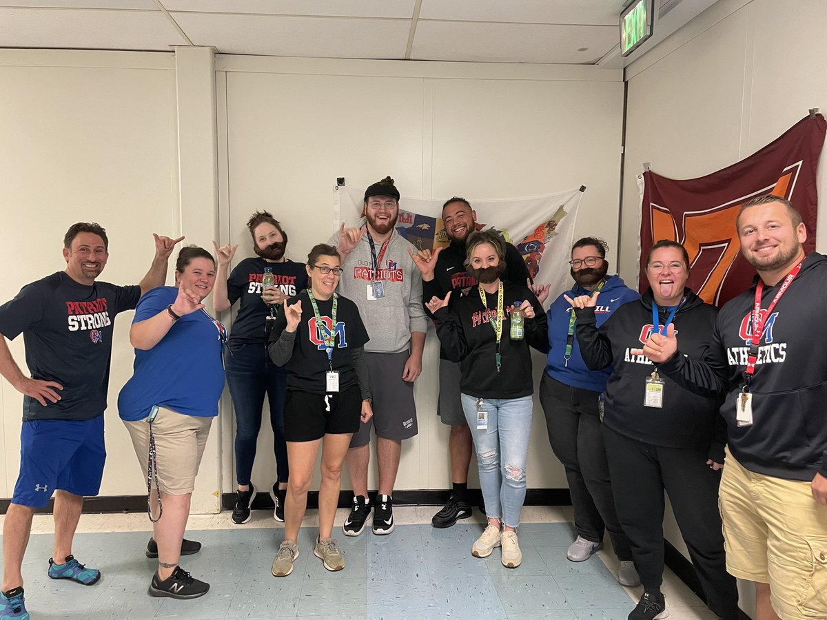 TeachMrsF's tweet photo. @OMSocialStudies always pulls through for a theme. Celebrating Coach Fulton’s bday for “Two or More” Tuesday! @OldMillHSAACPS . #spiritweek #imitationisflattery #fullfulton #beards #manbun #oregonducks #omhsgear #greentea https://t.co/4oX3rVBukg