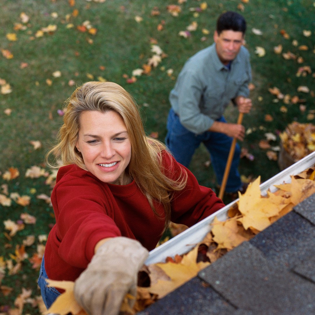 ChristinePuste3's tweet photo. Ahhh, autumn leaves. They blaze, they amaze. And then they fall and gum up your gutters, just in time for the rain and snow. Cleaning clogged gutters now can help prevent damage to your roof and home this season. https://t.co/lrWcw3rAfp