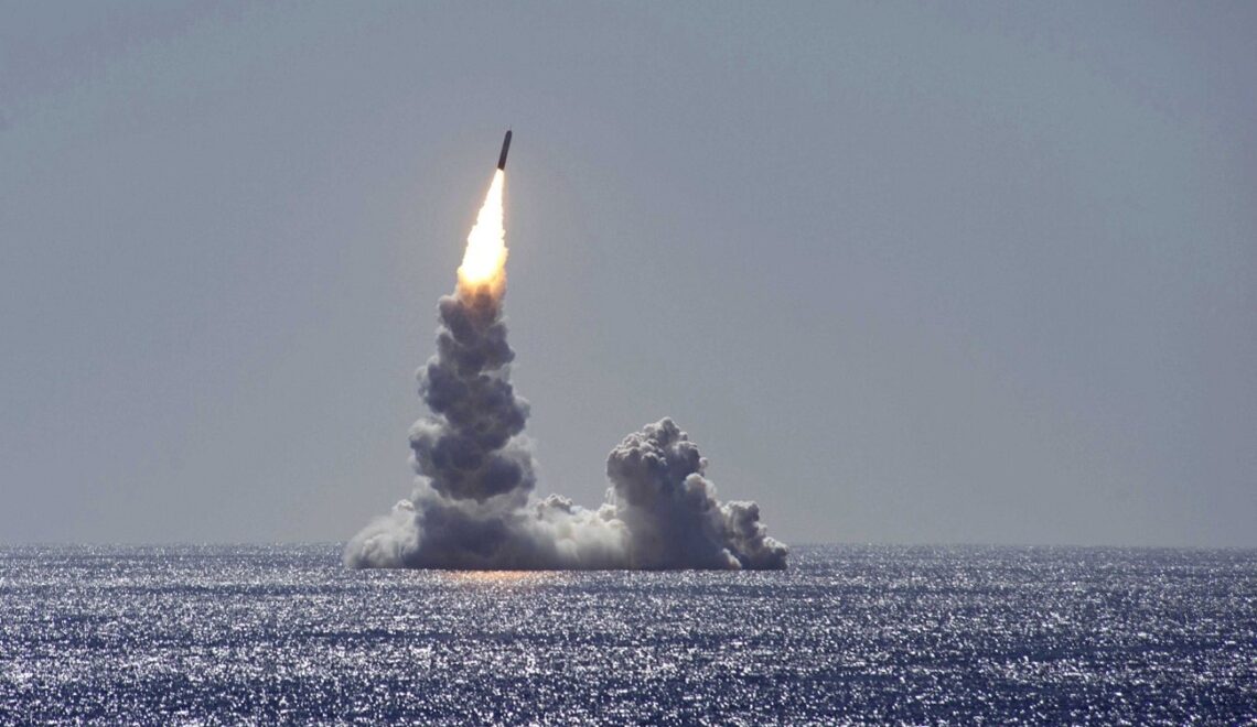 [ Publicação NEAI ]

Proliferação nuclear: velhos perigos em novos conflitos.

Por: João Marcos Pacheco.

Acesse e leia o texto através do link. 🔗📚
neai-unesp.org/proliferacao-n…

#NEAI #NEAIUNESP #publicacaoNEAI #nuclearweapon