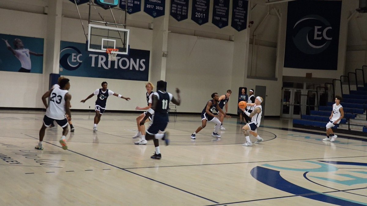 EckerdMBB's tweet photo. Day 1 🔱 https://t.co/HsOnGsHKgM