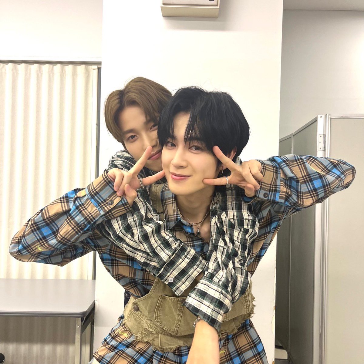 official__INI's tweet photo. [#佐野雄大]

トト兄弟誕生日でした🎂🎊👶🏻
ほんとにステキな1日で幸せでした、MINIのみんなありがと🪽

#INI_TAGME
#INI #SANOYUDAI https://t.co/FFIRHQ2RuU
