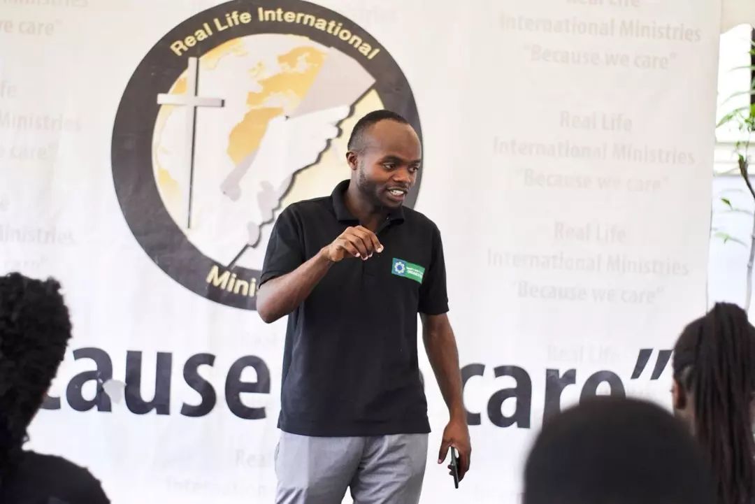 GeleChikoti's tweet photo. #FromMyInspiration
#SirChiko
"To Build Community Requires Vigilant Awareness of The Work We Must Continually do to Trigger Change " https://t.co/erDcHU93jp