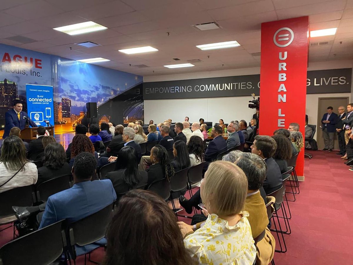 Today’s the day! We’re excited to open our new AT&T #ConnectedLearningCenter with Worldwide Technology
