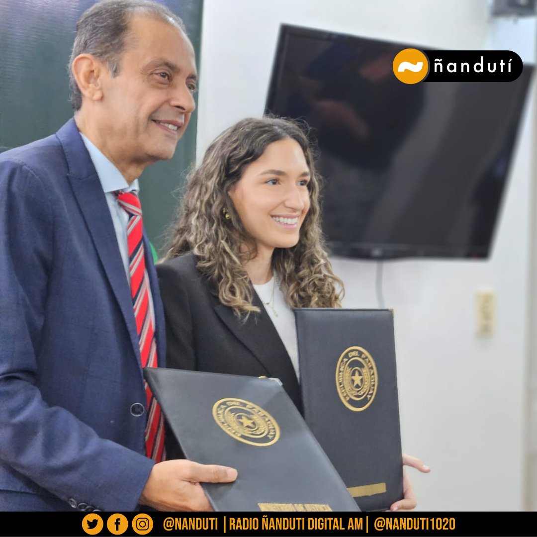 Para reforzar y mejorar la alimentación de las personas privadas de libertad🥬🍅🌽

👉El ministro de Justicia  <a href="/angelbarchini/">Angel Barchini</a> , firmó un convenio Interinstitucional entre el ministerio y Mboja'o S.A.

vía  <a href="/gustavo_RRR/">Gustavo</a>   #1020AM