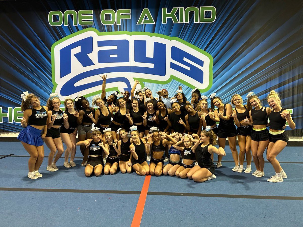 ROYAL 👑💙 tweet media