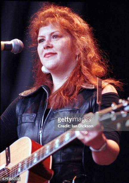 PunKandStuff's tweet photo. Remembering the 'one and only' Kirsty Anna MacColl, born on this day in 1959. https://t.co/2AXqXZuSHg