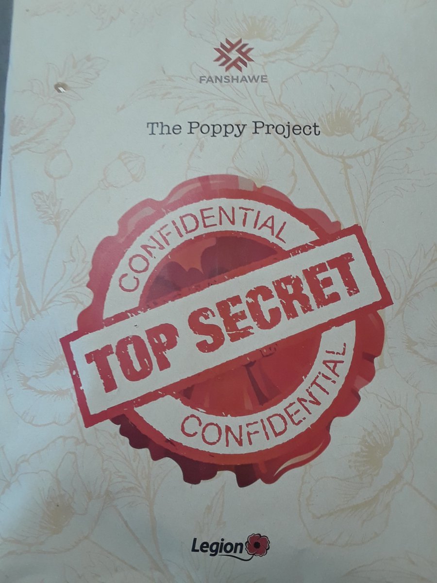 joanne_nisbet's tweet image. Look what came in the mail today! My grades 5's will be excited to do this project!!! Thank you @NedaBernabo for sharing this wonderful project with us! @OttCatholicSB @TDOttawa @ocsbStudents @RCL_DC #PoppyProject @FanshaweCollege