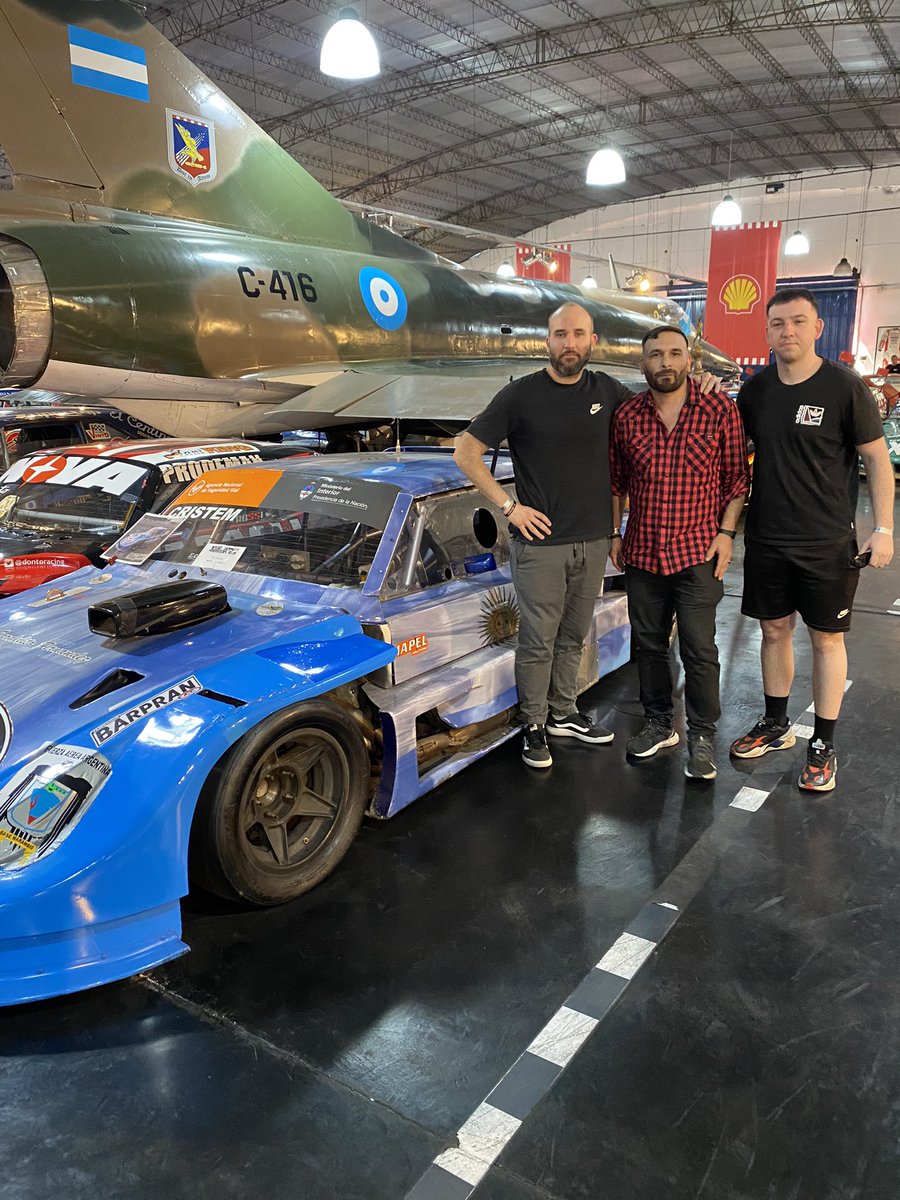 museodeltc's tweet photo. 🤗 En el marco de la fecha 14 de #TCMouras, Jose Alegre y su equipo de DCL Creative Lab visitaron el Museo y estuvieron junto al Torino que giró en la Antártida.
DCL junto al Depto. Técnico de la ACTC serán quienes den vida al nuevo Torino que competirá en la próxima temporada. https://t.co/NtRC6ZCibF