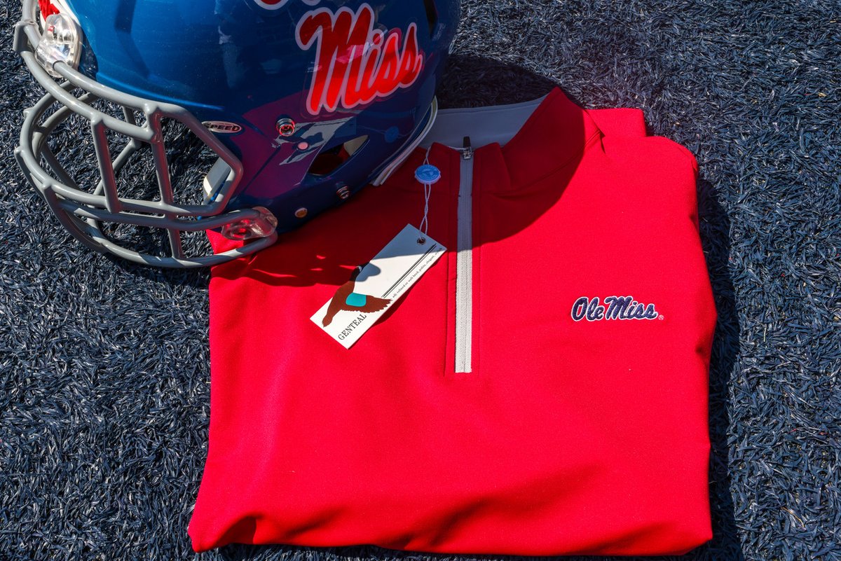 OleMissAF's tweet photo. Check out our exclusive #VaughtSociety gear provided by our friends @gentealapparel 👀‼️🔥

We are so thankful for all of our members and their dedication to give back to our student-athletes 🚨

#GiveToTheSip #DripInTheSip https://t.co/igUpaoyz2K