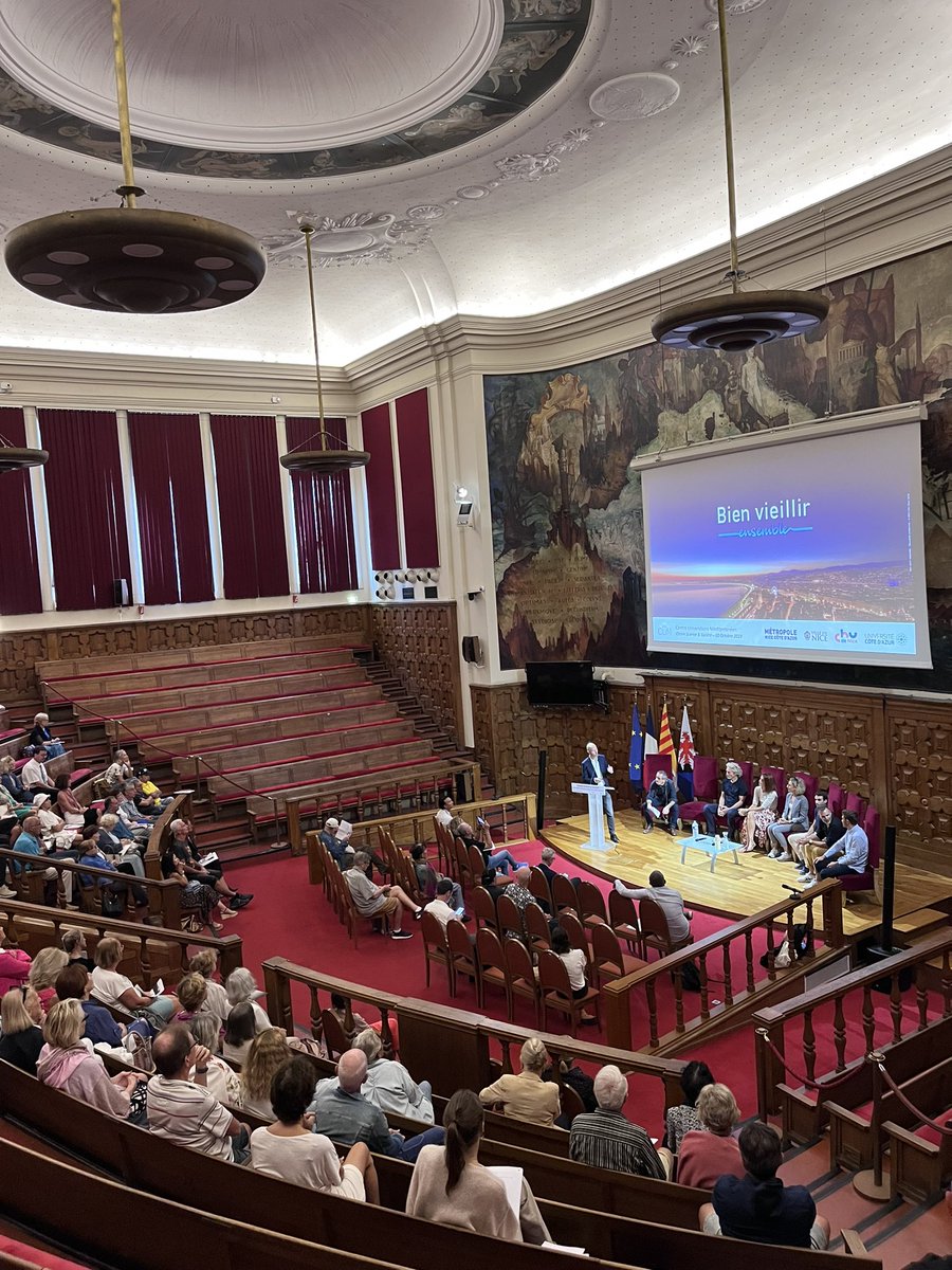 La chaire Science et Société <a href="/MetropoleNCA/">Métropole Nice Côte d'Azur</a> <a href="/VilledeNice/">Ville de Nice</a> <a href="/Univ_CotedAzur/">Université Côte d'Azur</a> ouvre sa deuxième table ronde au <a href="/CUMNice06/">CUM Nice</a> « Bien vieillir ensemble au travers de l’activité physique » Toutes les infos : https://csti.univ-cotedazur