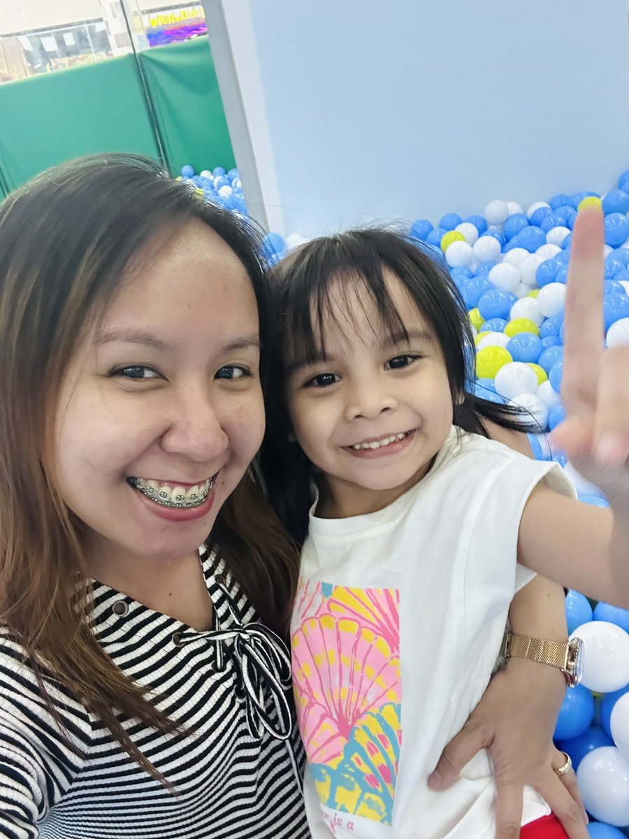 _AnNaBaNaNaaaaa's tweet image. Kidzoona Edutainment Program was a success! Thank you Montessori and Kidzoona for collaborating and making sure our kids had a great time while learning new things. 🥰💗
“Play is the work of the child” ~ Maria Montessori. #LearningThroughPlay #PreschoolLife #OctoberFun