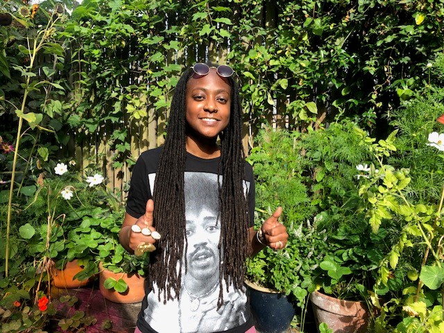 Read our latest blog about #volunteering and #mentalhealth in #hackney💚 It's all about tackling inequalities and how volunteering helps --> bit.ly/vchmhd 

#vchackney #volunteerhackney #WorldMentalHealthDay #BlackHistoryMonth #volunteer