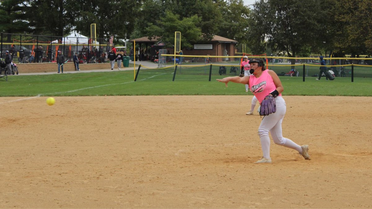 heatpremier2032's tweet photo. Shoutout to our pitchers who put in work this weekend:
Coop - 7.1 IP, 3 SO, ERA 4.7
Belle - 5 IP, 5 SO, ERA 1.4
Char - 3.2 IP, 1 SO
Alex - 1.2 IP, 1 SO, ERA 0 https://t.co/bYCGotMzv2