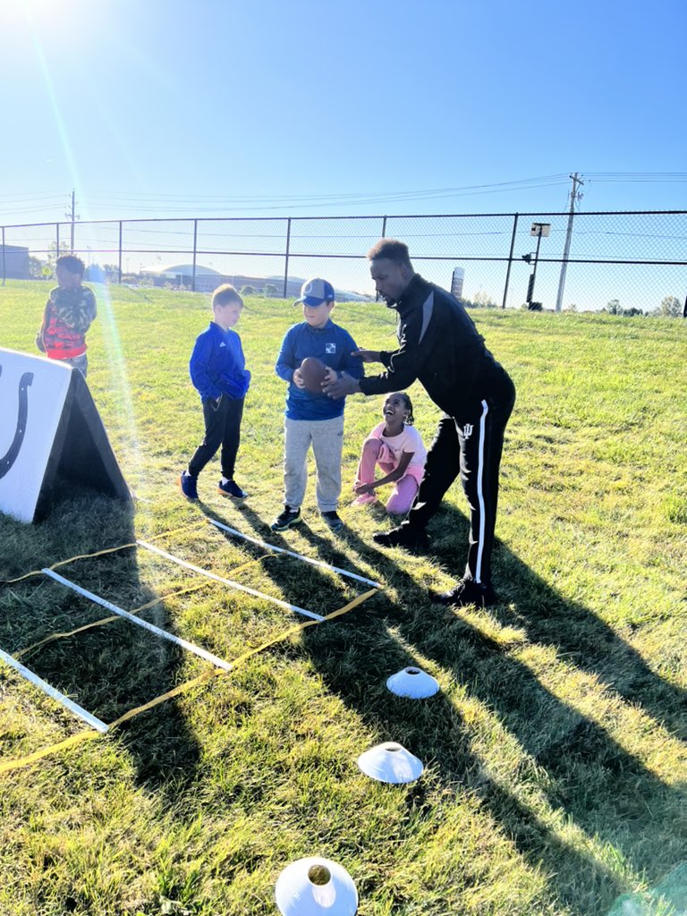 It’s Big Blue Football Camp day!!! We’re having so much fun! 🏈💙 #LifeAtWL