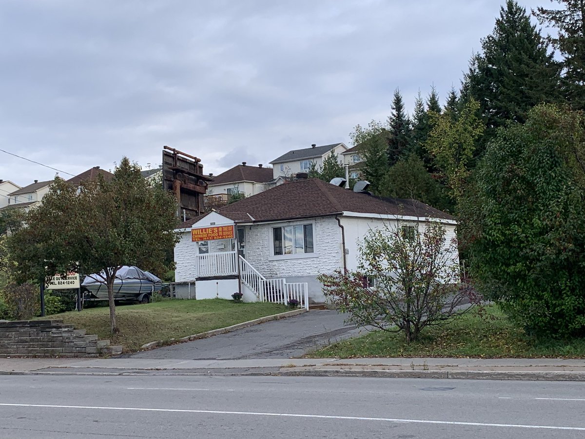 Fleetwood Walking Guy tweet media