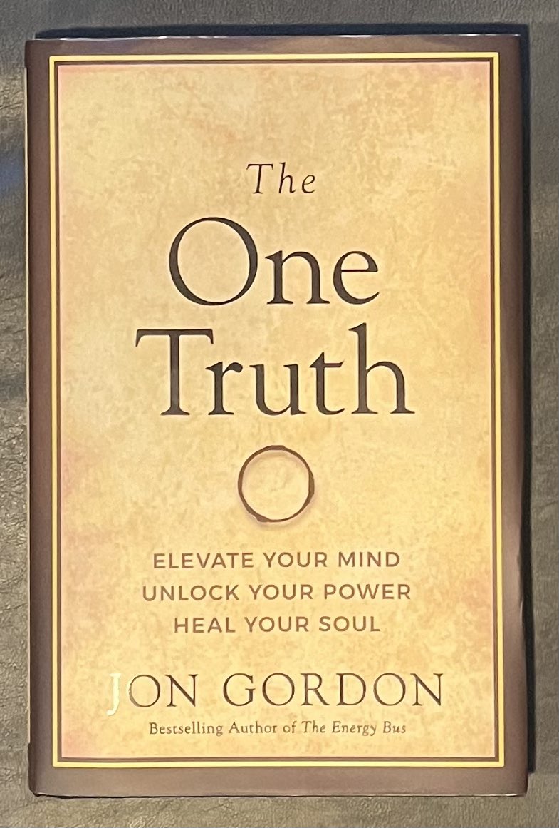 Huge shout out to <a href="/JonGordon11/">Jon Gordon</a> for sharing The One Truth message w/ <a href="/IWUWildcats/">Indiana Wesleyan University Wildcats</a> <a href="/IWUWSoccer/">IWU Women’s Soccer</a> <a href="/IWUVBall/">Indiana Wesleyan Volleyball</a> 

Amazing to have Jon share his message as these teams are reading through the book this season. 

“When you love the process, you will love what the process produces” JG