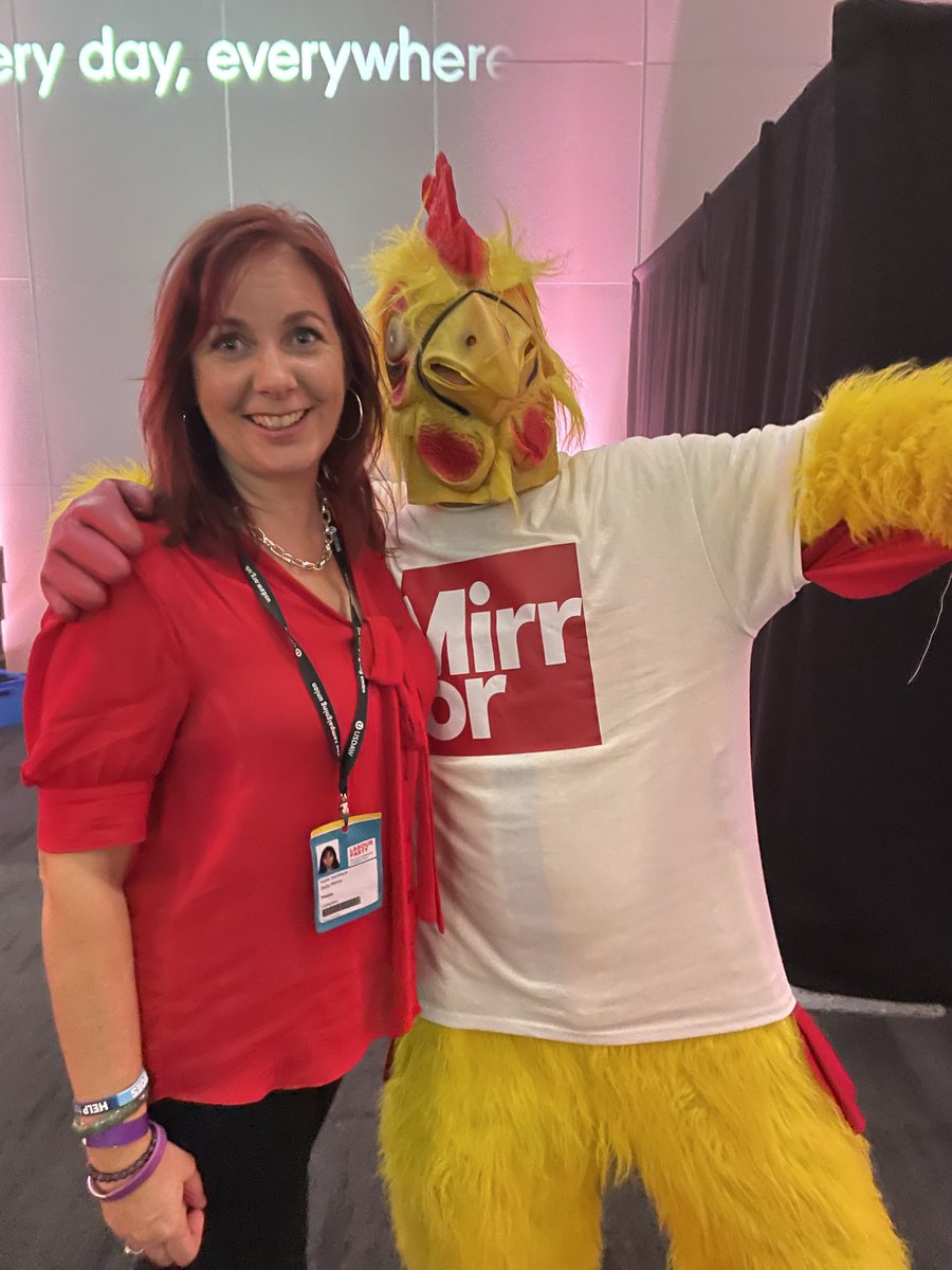 Clucking hell #mirrorparty #labourconference2023