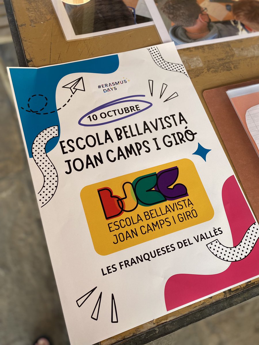 bellavistajc's tweet photo. Avui hem tingut el plaer de participar en l’#ErasmusDays a la plaça de la Porxada de Granollers. Hem compartit amb altres centres educatius de la zona els projectes que cadascú està portant a terme. Una gran oportunitat per visualitzar l’èxit educatiu dels programes #Erasmus https://t.co/rL6hkP3lY6