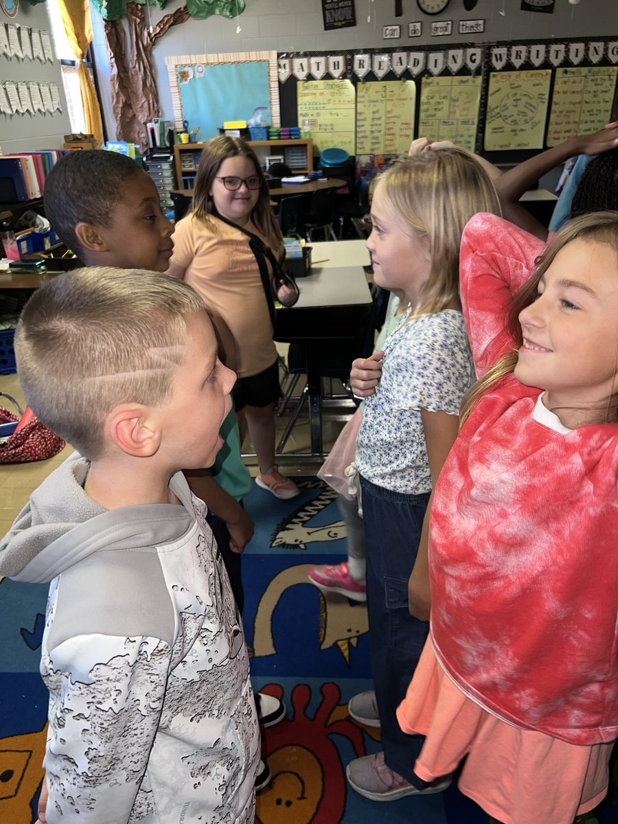estillwhit's tweet photo. You have to practice to get better at any skill. 
Want to get better at soccer? You practice! 
Want to get better at math facts? You practice! 
Want to get better at communicating your feelings? You practice! 

“It felt real!” 
@BelairBulldogs 
#insideoutsidecircle #counSELing https://t.co/WDRAZcrZeA