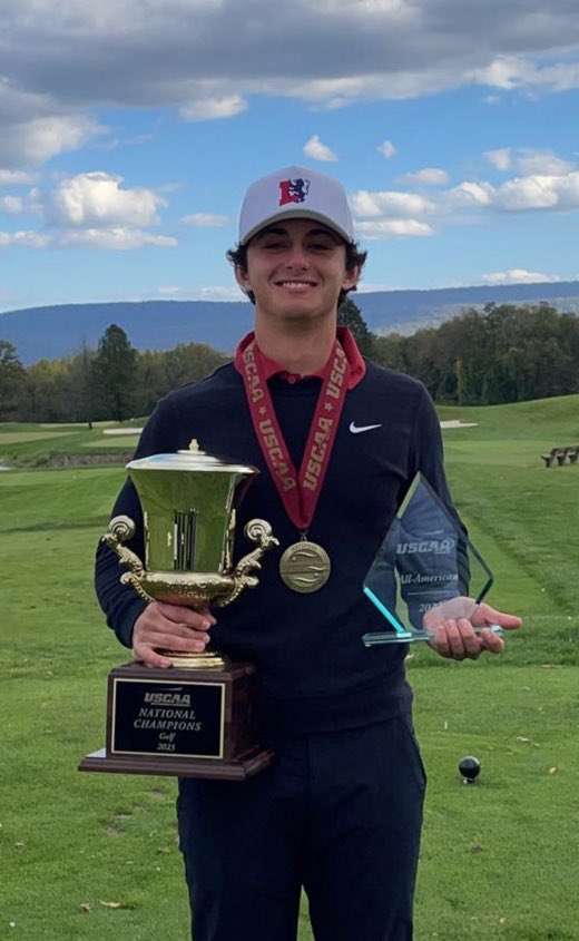 TimJankowski21's tweet photo. Congratulations to Ryan Kriz for his 3rd place individual score and leading his team to a UCSAA National Championship! https://t.co/0EfKMmTIVg