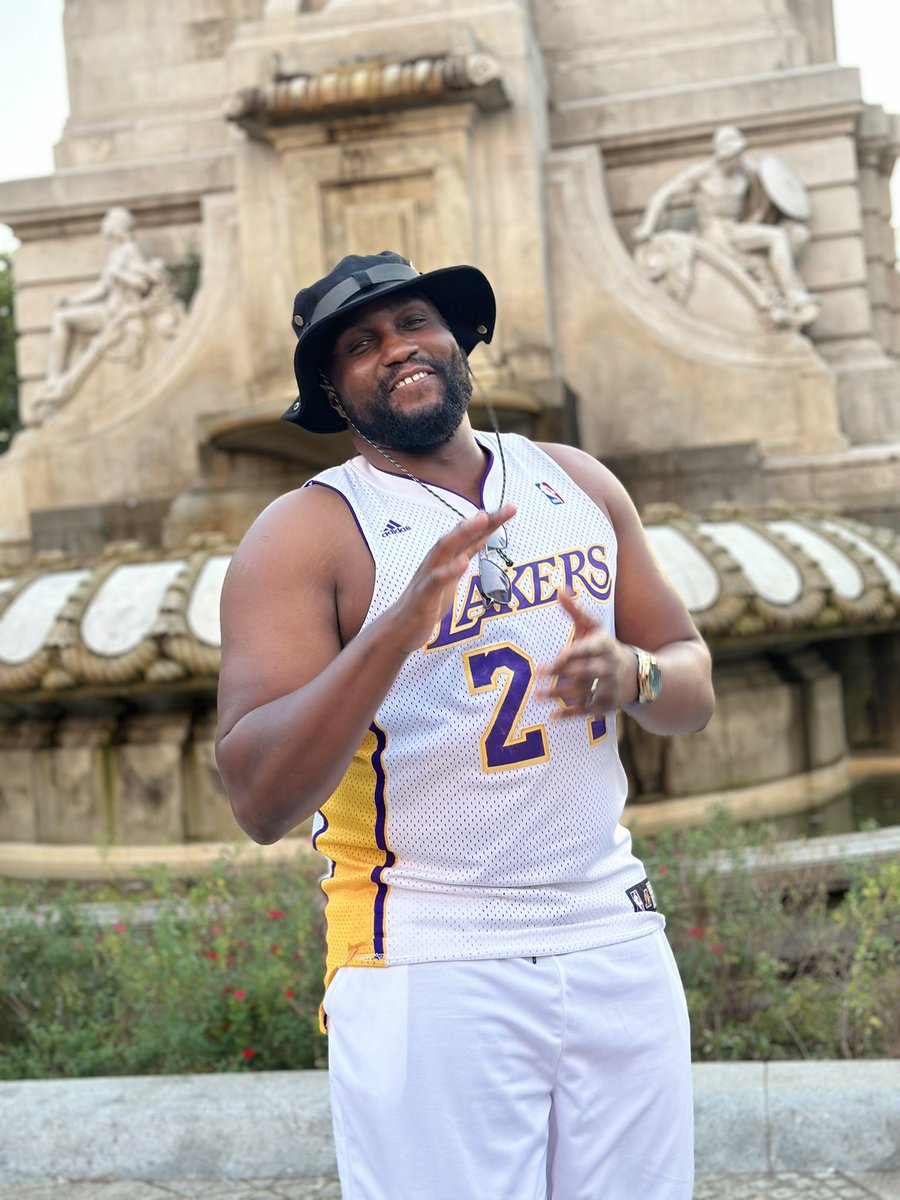 Taku Mandi tweet media