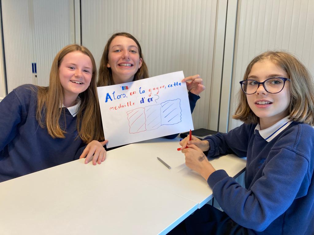 BSN Modern Languages tweet media