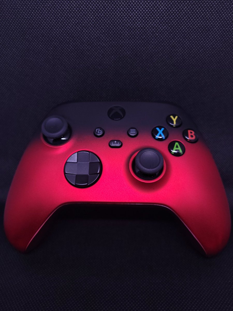 XYKO_TV's tweet photo. NEW @XykoticCustoms #MW3 style controller I built up looking to sell. 
Controller Addons Include:
- Soft Touch Red Shadow Shell
- 4 Remappable Back Buttons with 6 Profiles
- Pro Trigger Stops (Mouse Clicks) with switch to turn off/on
- Textured Grips

$270 CAD/$198 USD https://t.co/HUyiaJ9Rlf