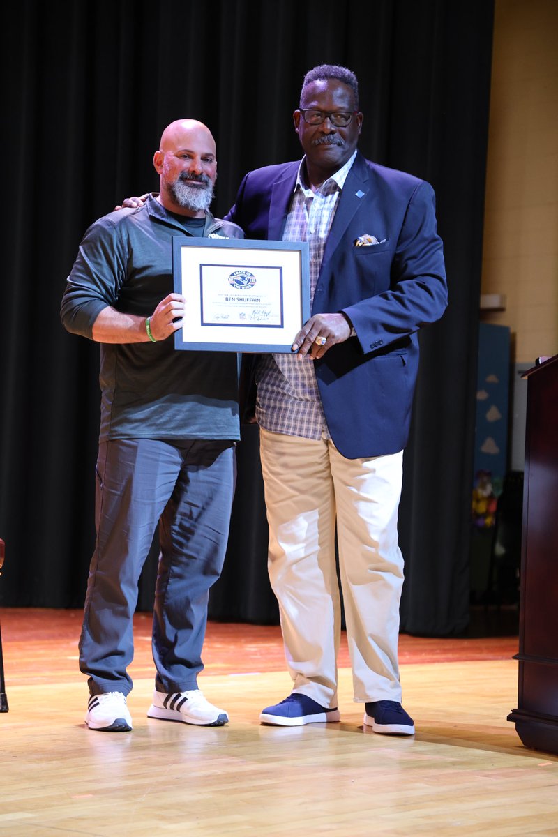AndreTippett's tweet image. The New England Patriots are proud to announce Carver High School's second-year head coach, Ben Shuffain, the New England Patriots Coach of the Week following an overtime win over Cohasset High School last Friday. @BostonHeraldHS @nweitzer7 @CarverCrusaders @CarverFootball_