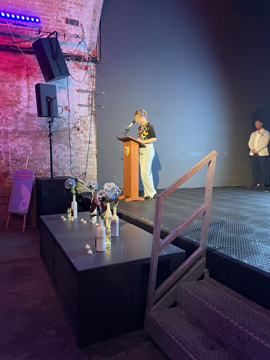 A great event under the arches at Waterloo Station to launch a decade of philanthropic celebration for the 350 anniversary of <a href="/reigategrammar/">Reigate Grammar School</a>

#ChangingLivesBuildingFutures
Imagine what we can do as a connected community.
#Imagine