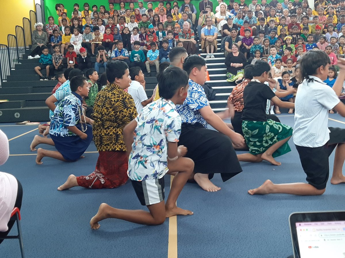 PuhinuiS's tweet photo. We ended a big term last term with a wonderful Pasifika week, celebrating the all the diverse Pacific cultures that make up the community of Puhinui School

This ended with our stunning Pasifika Week Assembly where our cultural groups performed with passion! https://t.co/DSEPT0Z6Kg