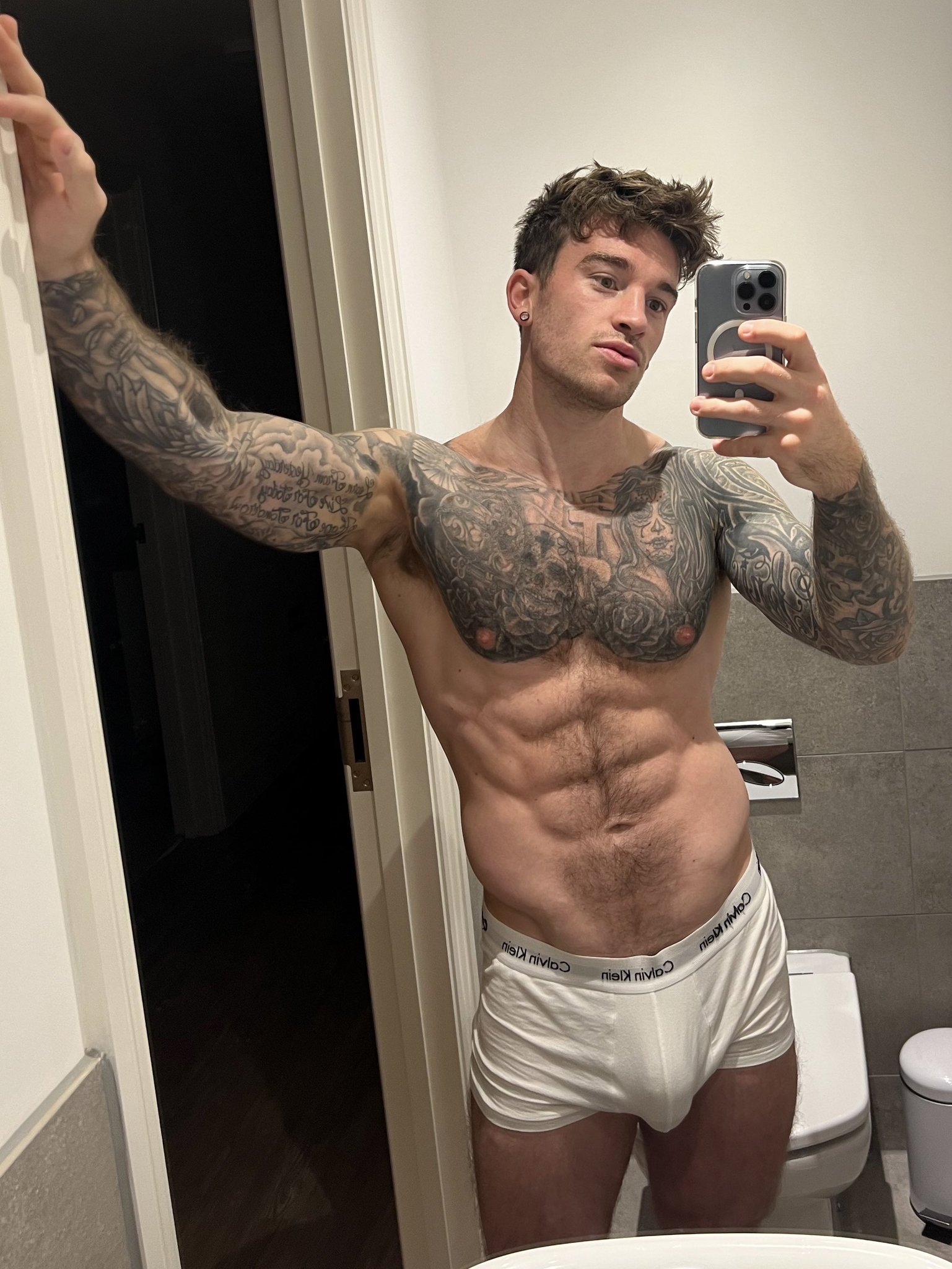 Promo expires soon, don’t miss it 😛⬇️ https://t.co/3x6d7ZPEFy https://t.co/ioccFYind8