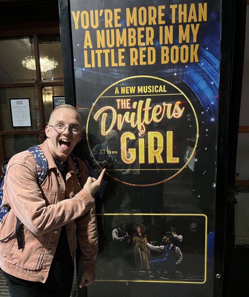 Tonight me & @whitehorseinn85 watched @thedriftersgirl at @PalaceAndOpera. @TarikFrimpong, @daltonharris, @CampbellAshford & @MILEHIWORLD are incredible. Their vocals are insane. Loved the choreography & the show is super slick 🎶🎤