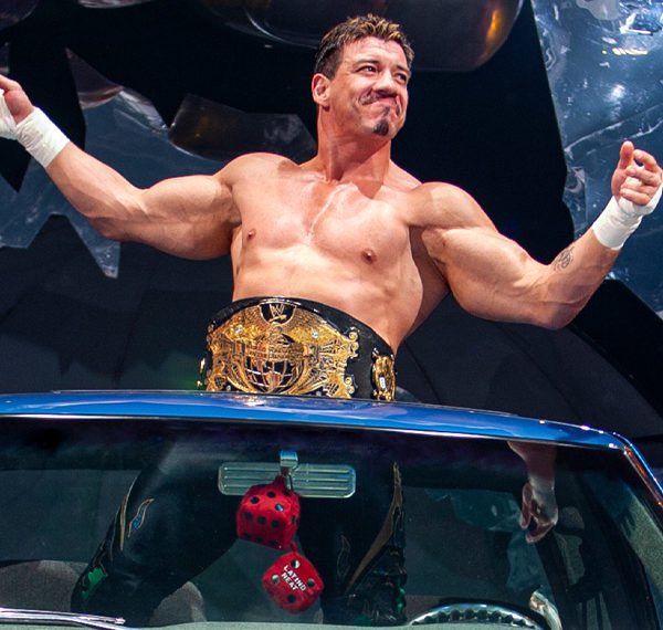 AlmightySquanto's tweet photo. One of the greatest to ever do it. Happy Birthday to one of the all time goats. Viva la Raza https://t.co/5m6LmQtPUd
