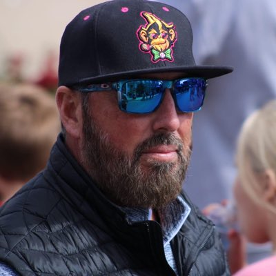 Coach_Taylor_11's tweet photo. #NewProfilePic https://t.co/JC1o1YNxi9