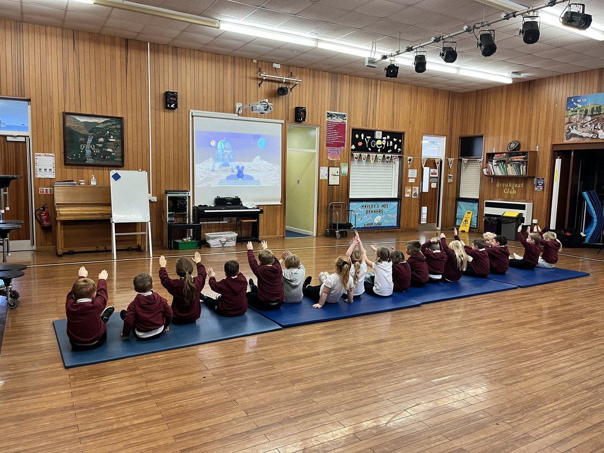 CymerPrimary's tweet photo. Today we spoke about what makes us happy and for most of us yoga was one of those things, so that is what we did! #WMHD2023 #CAPWillow #CAPHealthyConfidentIndividuals #CosmicYoga https://t.co/ErAzXEtwtJ