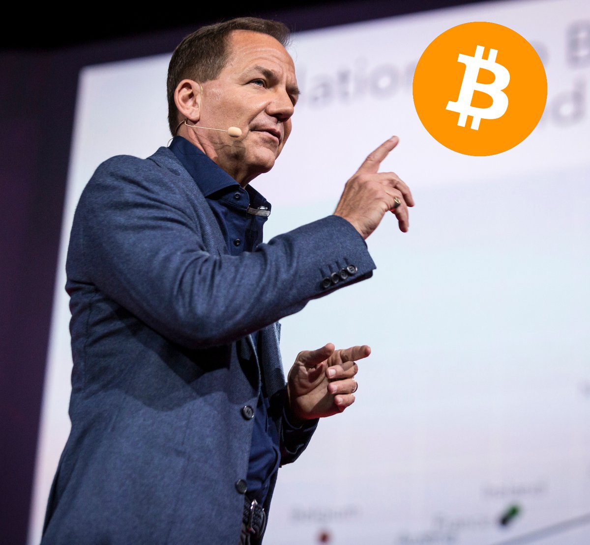 BitcoinMagazine's tweet photo. JUST IN - Legendary investor Paul Tudor Jones: It's "hard to like stocks" right now.

"I like gold and #Bitcoin " https://t.co/QT4iHLDfM5