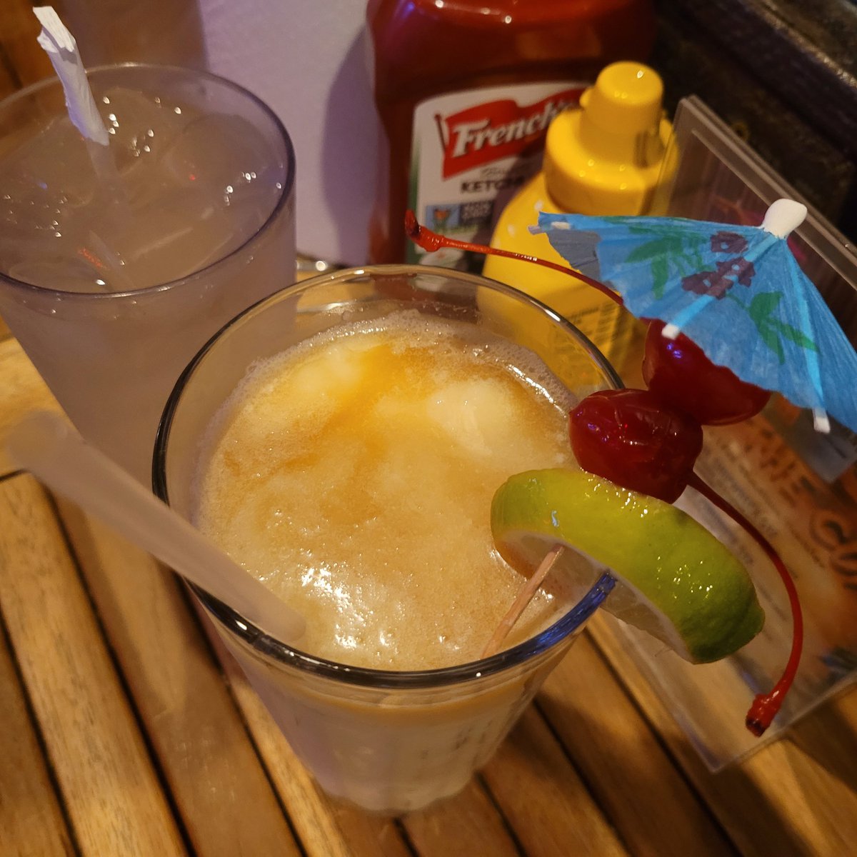 billeecox's tweet image. Just #finishingup breakfast #livingthelife #freedoms