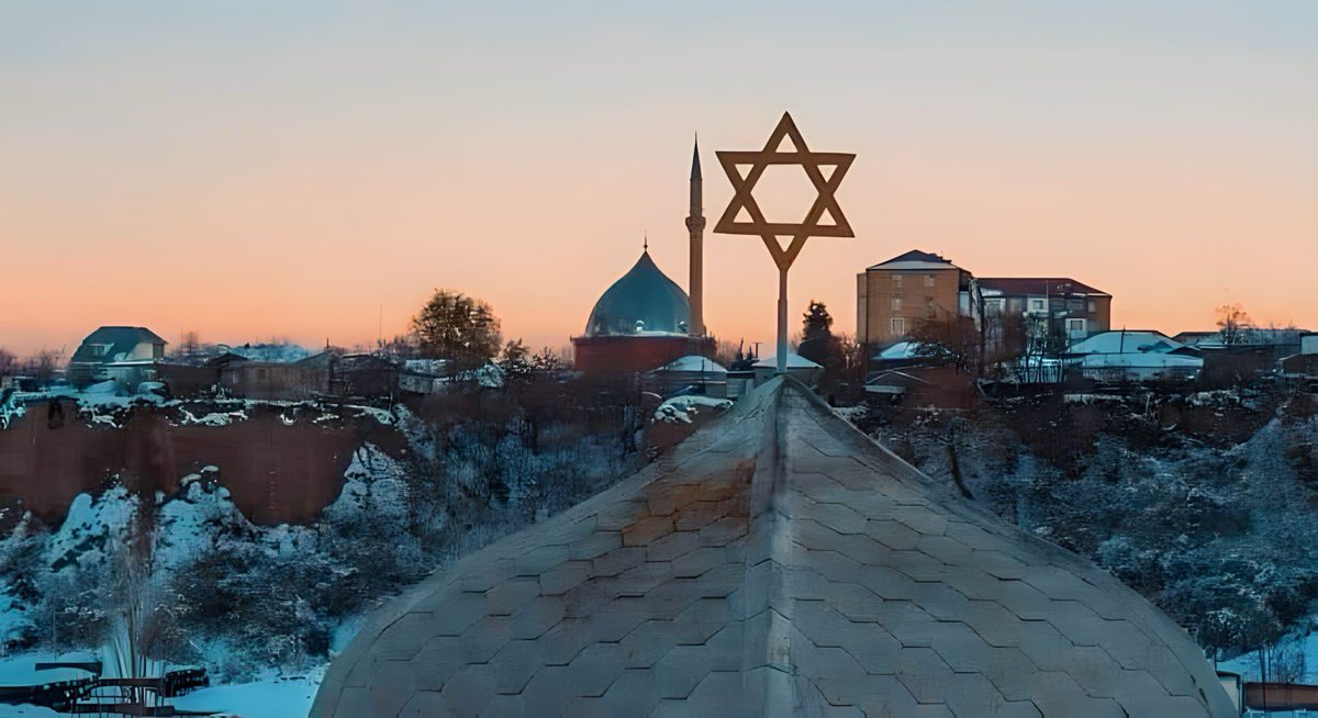 ilKinHasani's tweet image. Bura Azərbaycanın Quba şəhəridir. Müsəlman və yəhudilərin bir yerdə yaşadıqları eləcə də dostluq etdikləri bir yer. ✡️☪️