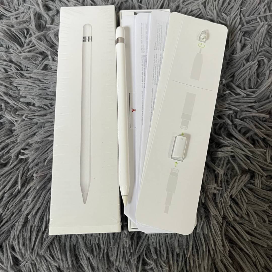 F_phone1's tweet photo. Apple Pencil Gen 1 
อุปกรณ์แท้ครบกล่อง สภาพสวยๆ
ไม่มีรอยแตกหัก มีหัวเปลี่ยน+ตัวชาร์จ

ราคา 2100 บาท ส่งฟรี🌷

#ปากกาไอแพด #Applepencil #ส่งต่อApplepencil #ส่งต่อปากกาไอแพด #ส่งต่อของมือสอง #ส่งต่อของใช้ https://t.co/tXq8JJHiNG