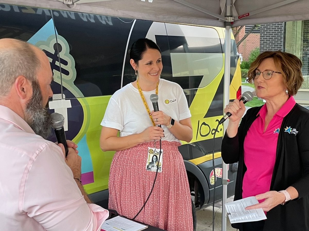 alliantenergy's tweet photo. Thank you to Mercy Medical Center, Hall-Perrine Cancer Center and everyone who came out to kick off breast cancer awareness month and early detection at the Power of Pink event on Sept. 28.
#breastcancerawareness #EnergyforGood #alliantenergy #poweringbeyond https://t.co/Bf7hf0mkH8